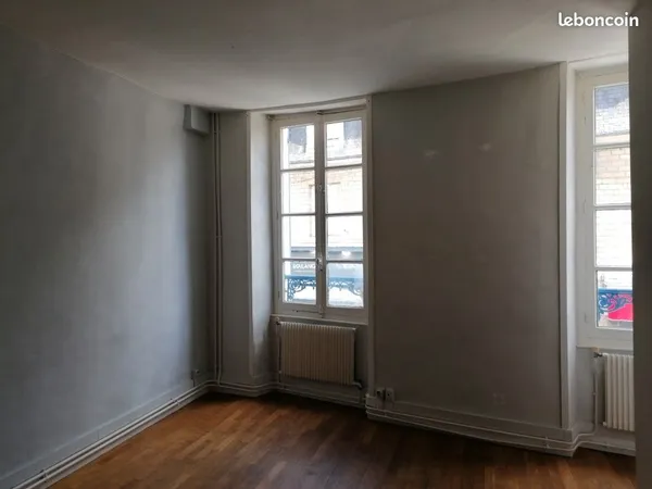 Location appartement type F4 non meublé