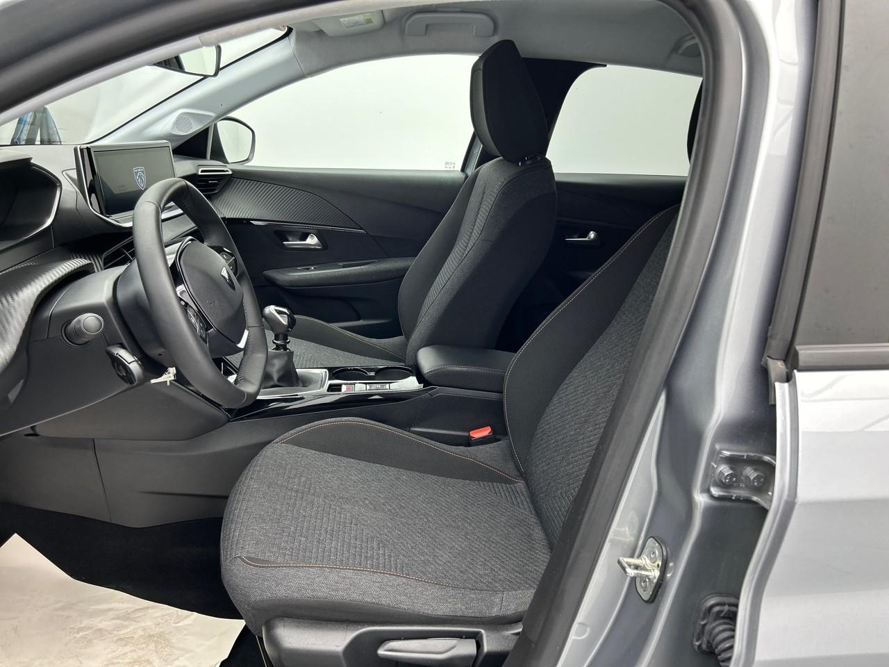 Peugeot 208 100 s&s bvm6 business — photo 10