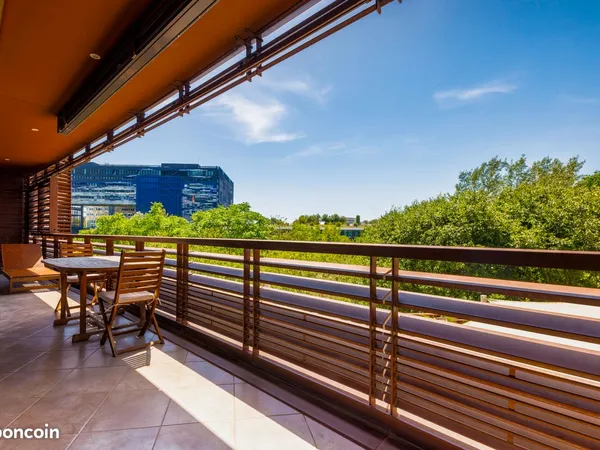 T3 de 77m2 - Résidence d'exception Port Pallas - Terrasse 25m2-1ère ligne bassin Jacques Coeur