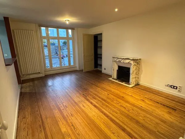 T3 de charme 77 m² - Parking et cave - Saint-Brieuc centre