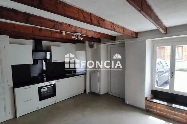 Maison 3 pièces 77 m²