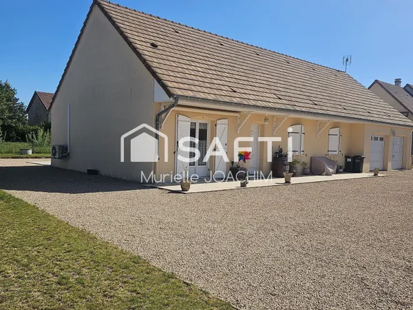 Maison 105 m2 Plain-Pied au calme , prête à vivre
