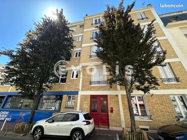 Bureaux 328 m²