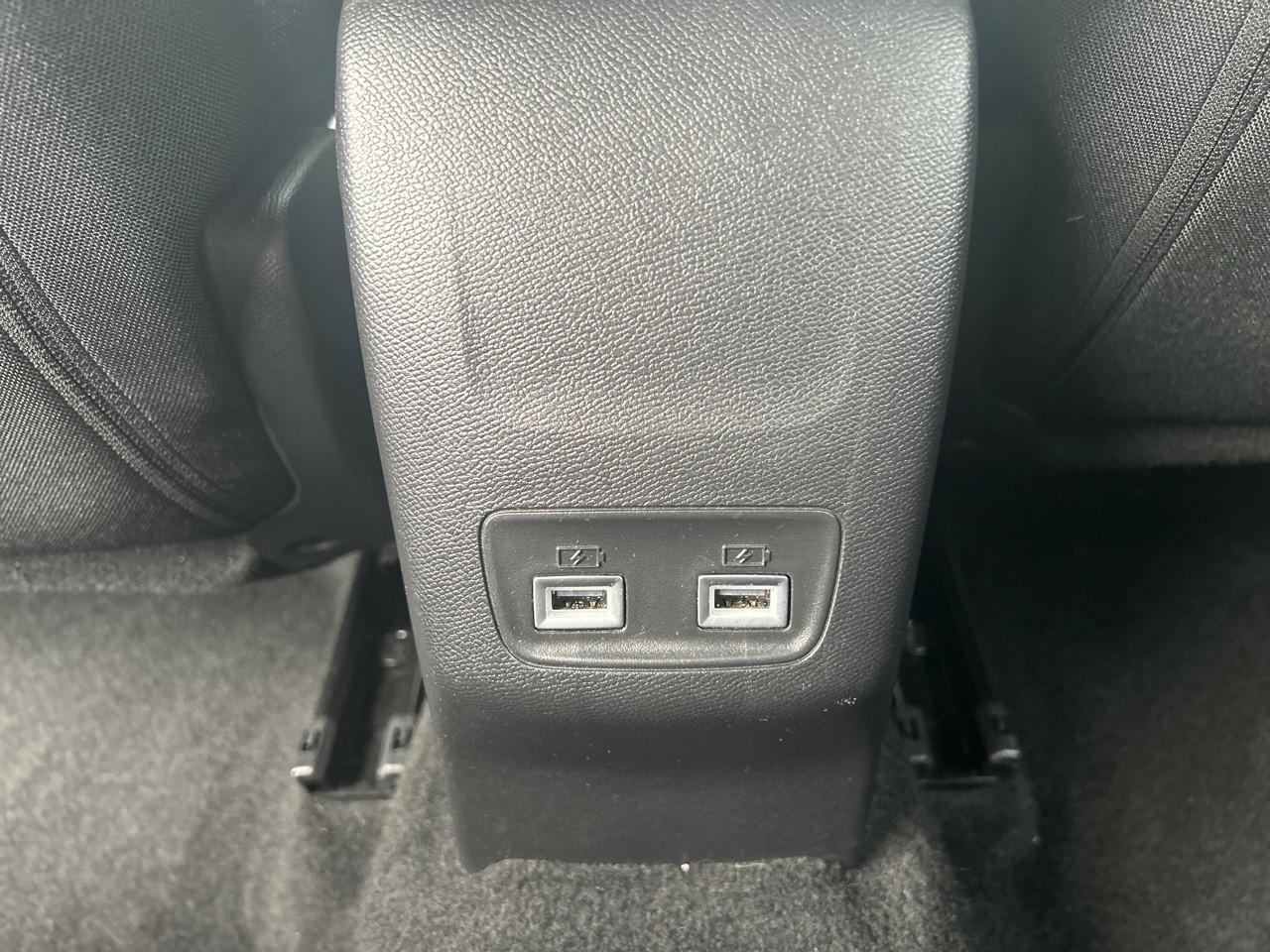 Peugeot 2008 1.2 puretech 130ch s&s allure pack eat8 — photo 12