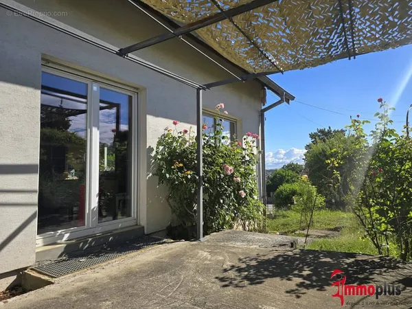 6 Pièces · 155 m2 -Rixheim 68170 ·- Sur les hauteur de Rixheim -