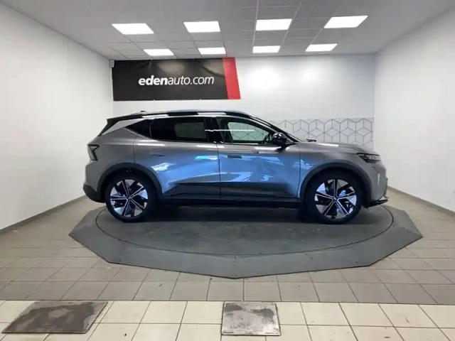 Renault Scenic e-tech electrique 220 ch grande autonomie — photo 12