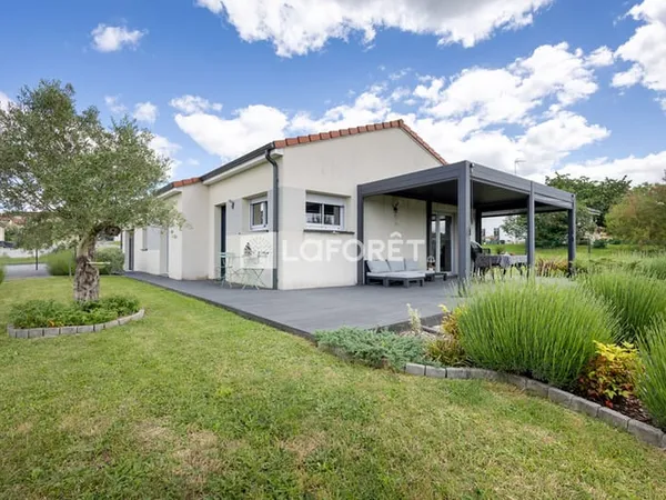 Maison Verneuil Sur Vienne 5 pièce(s) 95.09 m2