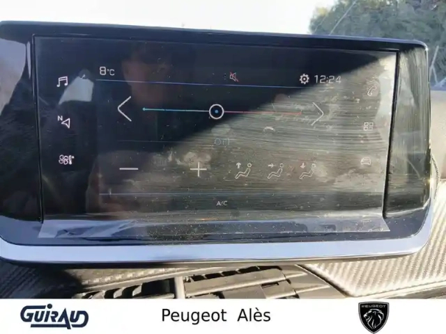 Peugeot 208 puretech 100 s&amp;s bvm6 — photo 17