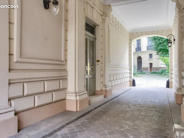 Appartement 5 pièces 153 m²