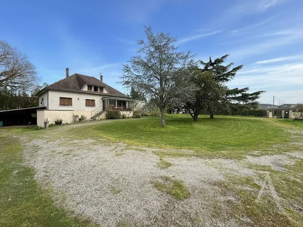 Maison 8 pièces 188 m²