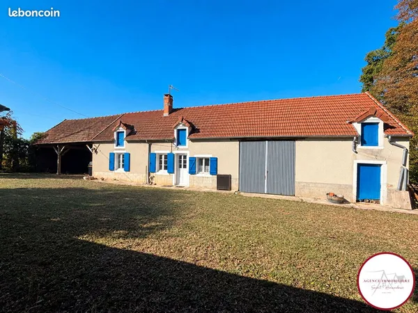 Maison 2 pièces 77 m²