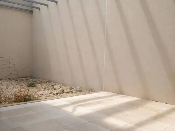 Local commercial 457 m²