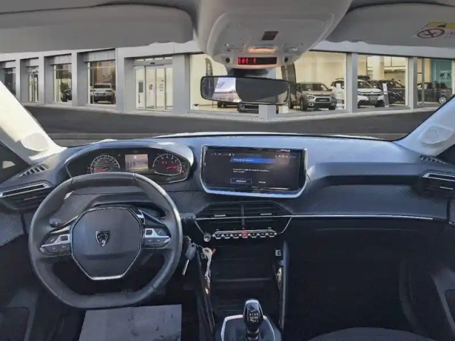 Peugeot 208 puretech 100 s&amp;s bvm6 — photo 25