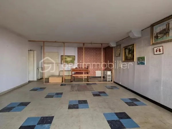 Local 1 pièce 62 m²