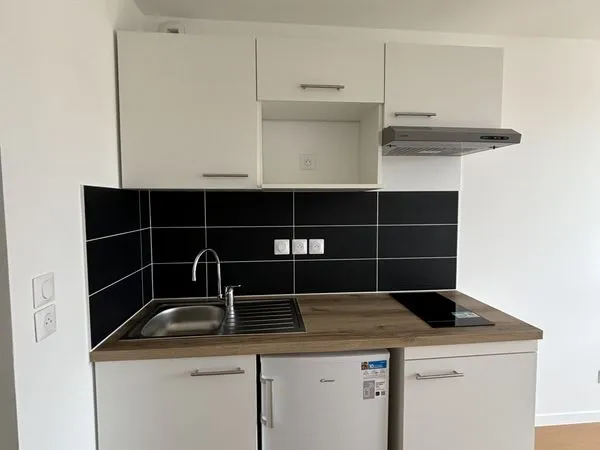 Studio 1 pièce 24 m²