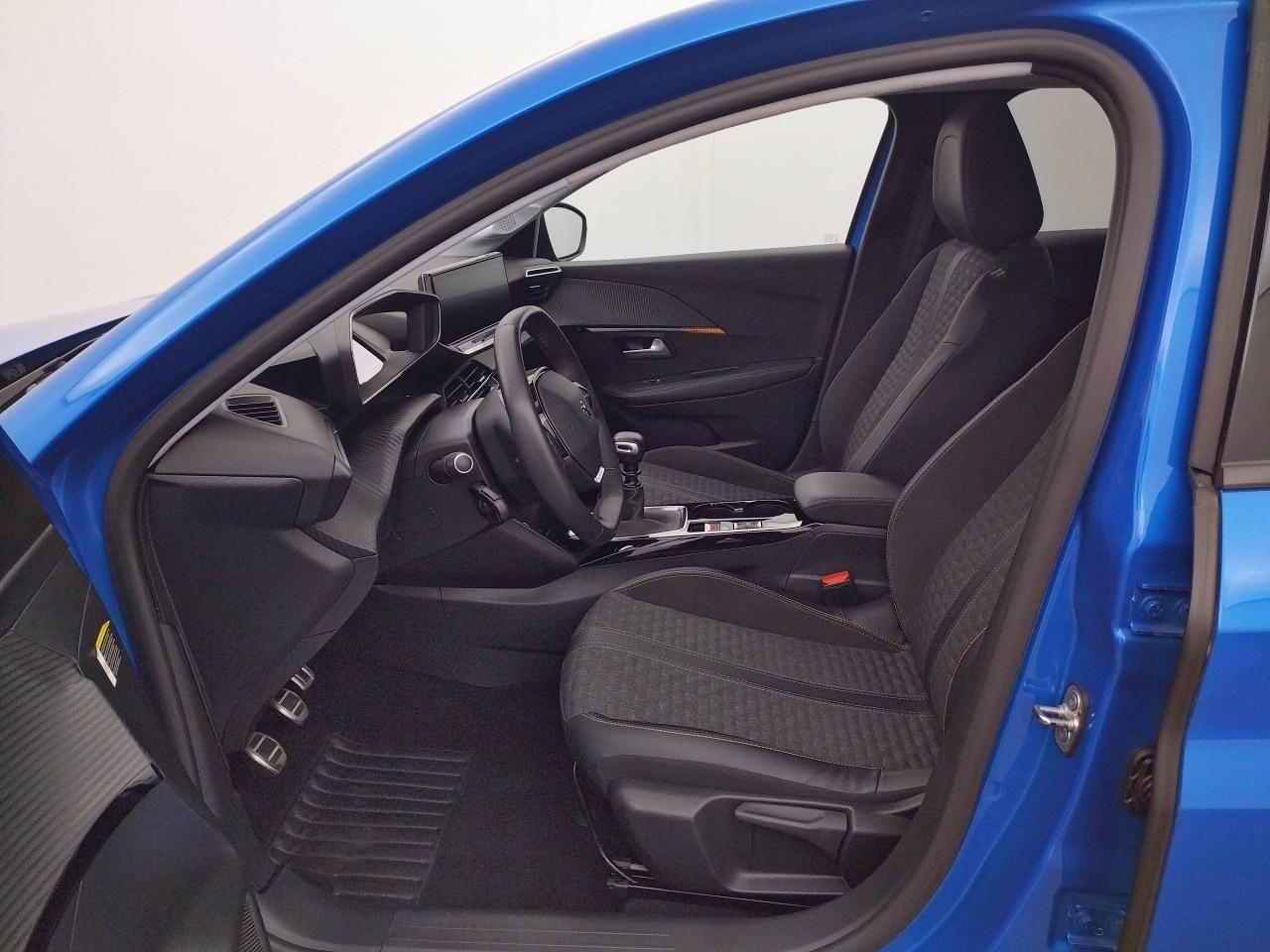 Peugeot 208 puretech 100 s&s bvm6 roadtrip — photo 10
