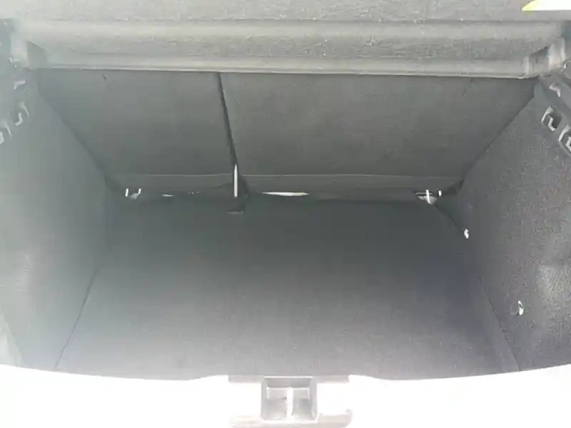 Dacia Sandero eco-g 100 — photo 9