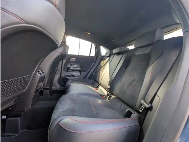 Mercedes Gla 200 — photo 19