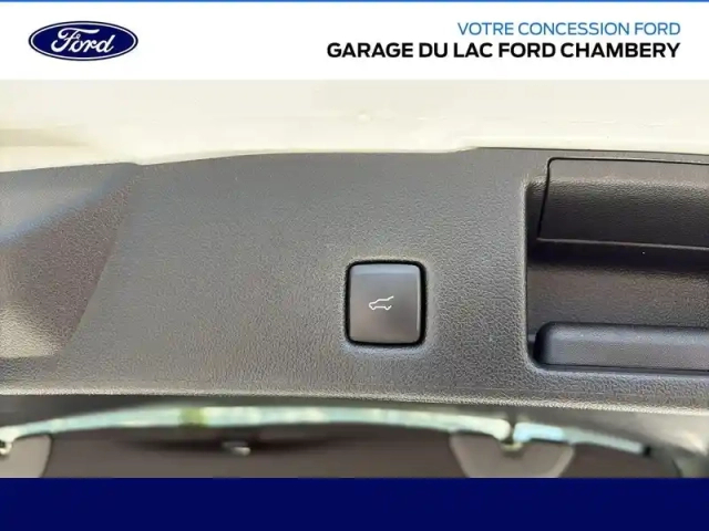 Ford Kuga 2.5 duratec 243ch hybride rechargeable st-line x powershift — photo 13