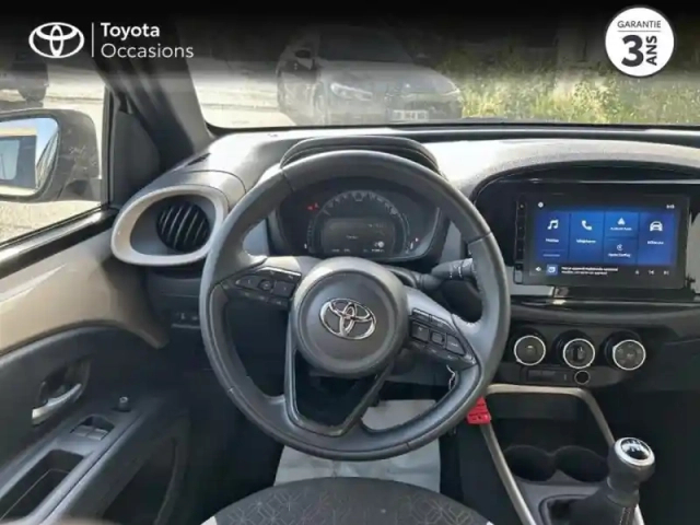 Toyota Aygo X 1.0 vvt-i 72ch design my23 — photo 15