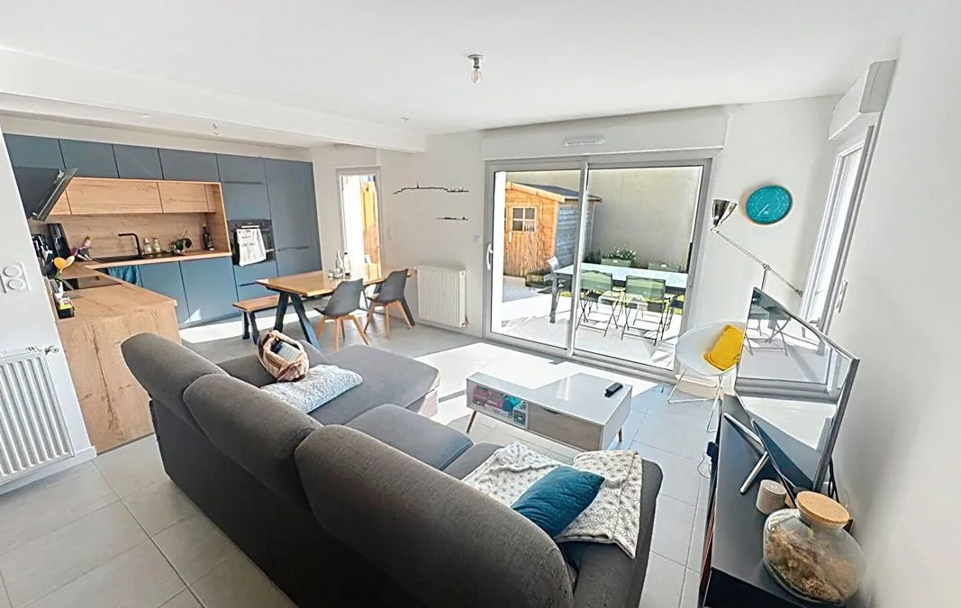 Photo 3