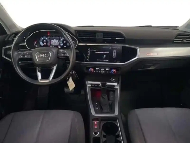 Audi Q3 35 tfsi 150 ch s tronic 7 design — photo 18