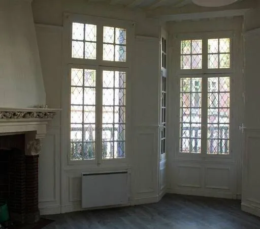 Studio 1 pièce 24 m²