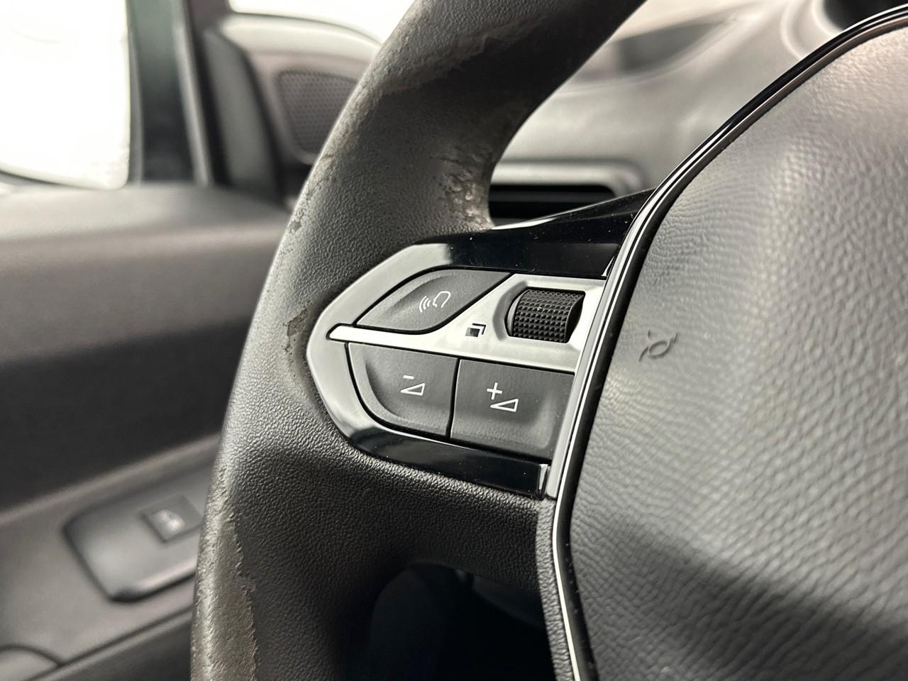Peugeot Partner fourgon standard 650 kg bluehdi 100 s&s bvm6 aspha — photo 17