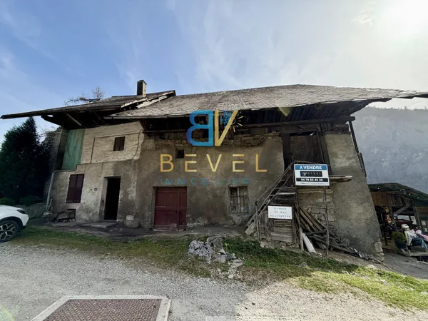 (73) À VENDRE - FONTCOUVERTE-LA-TOUSSUIRE PROJET RÉNOVATION