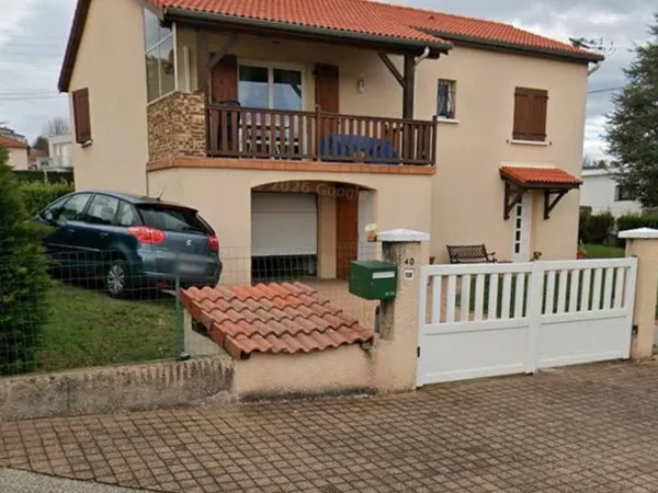 Maison individuelle secteur residentiel sorbiers
