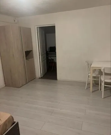 Studio meublé