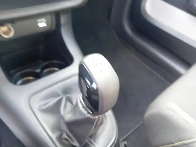 Citroën C3 puretech 83 s&amp;s bvm5 — photo 14