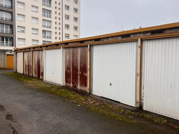 Garage à vendre