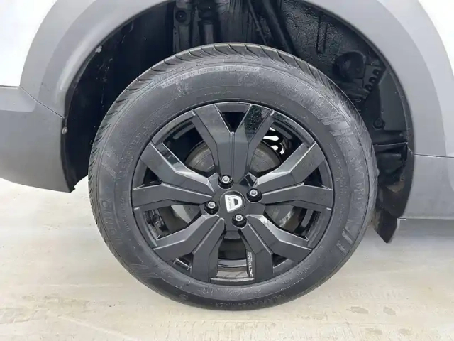 Dacia Jogger eco-g 100 5 places — photo 31