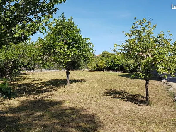 Magnifique terrain à construire à vendre par particulier