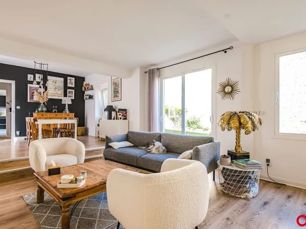 Maison 5 pièces 154 m²