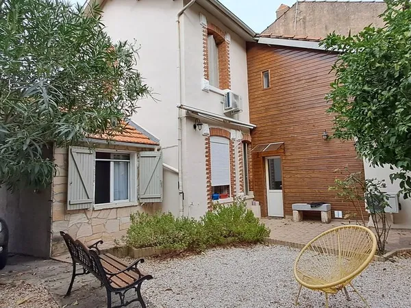 Zola, Maison 5 pièces 95 m², terrain 194 m²