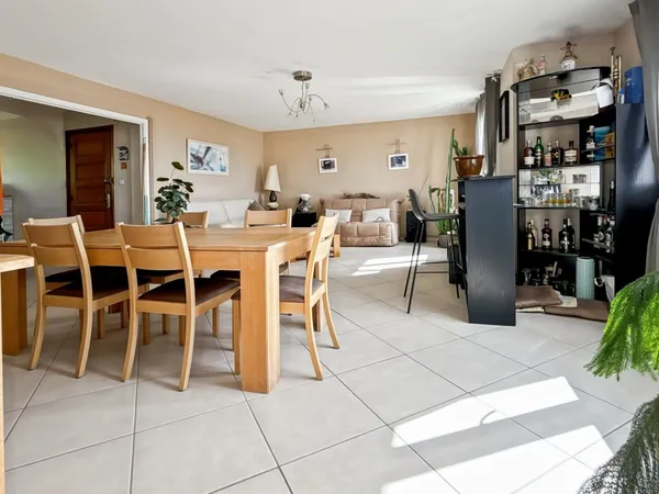 Appartement 3 pièces 86 m²