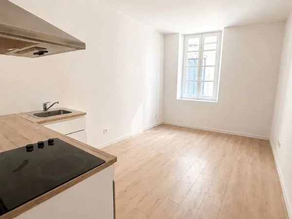 Studio 1 pièce 20 m²