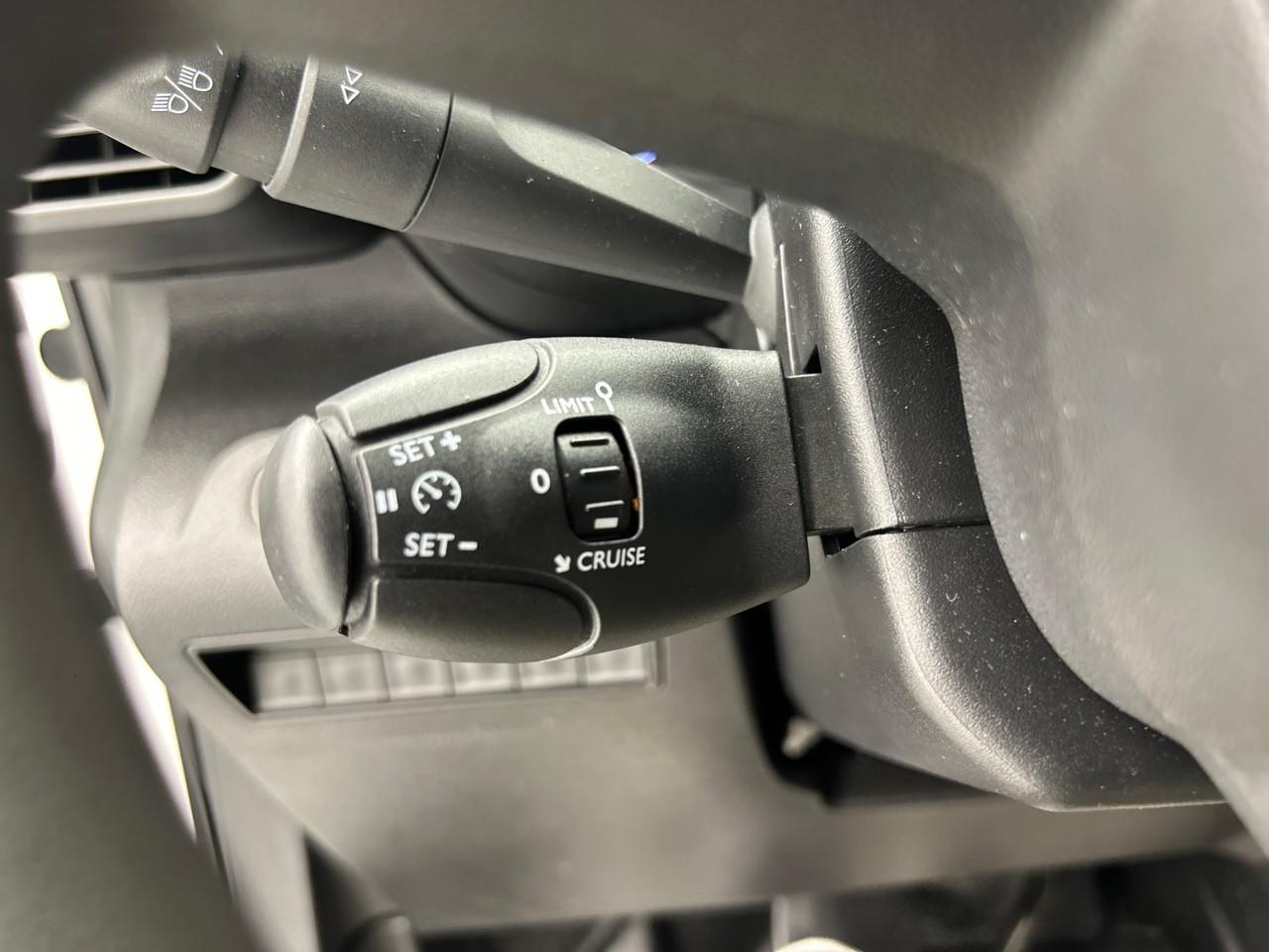 Citroën Berlingo van m 650 bluehdi 75 s&s bvm5 club — photo 20