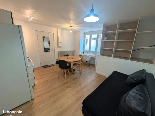 Studio meublé