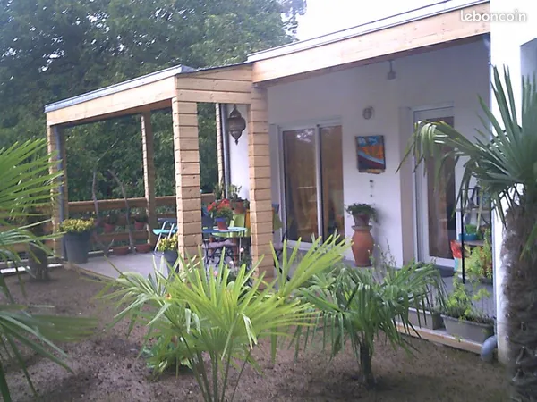 à louer t2 avec jardin clos