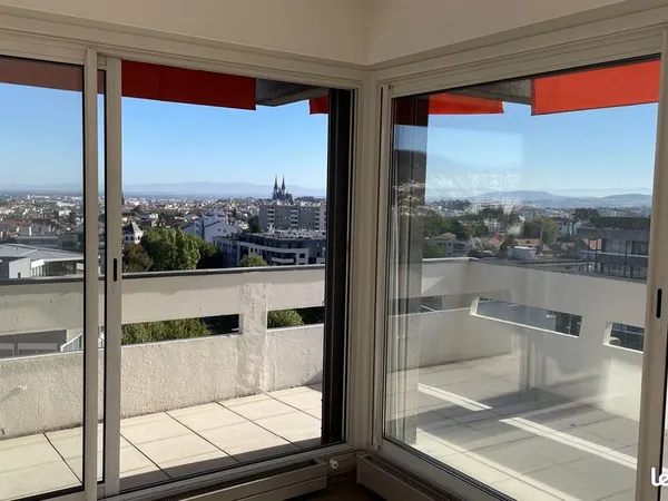 Appartement 4 pièces 100 m²