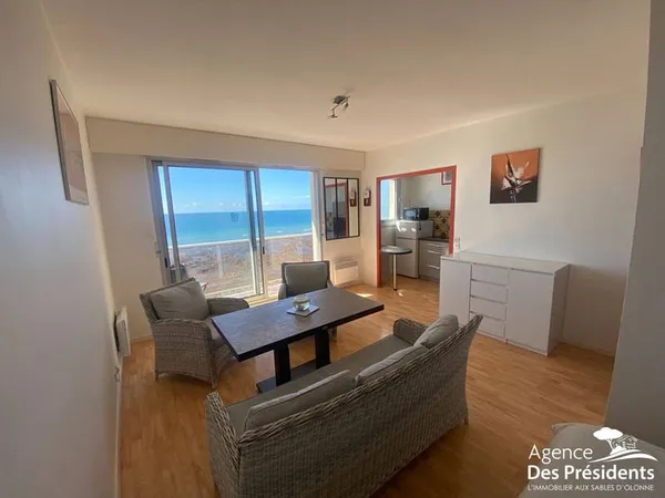 Studio 1 pièce 32 m²