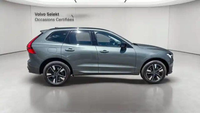 Volvo Xc60 t6 awd — photo 7