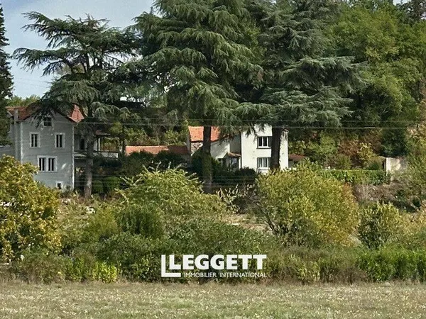 Maison 13 pièces 180 m²