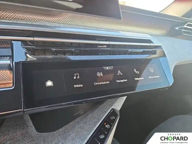 Peugeot 3008 hybrid 145 e-dcs6 — photo 22