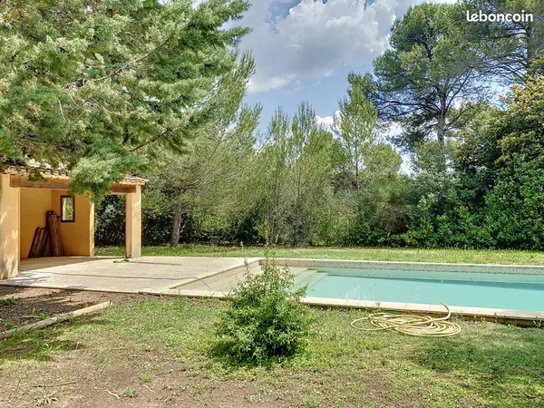 Maison individuelle, Aix en Provence, 170m², 4 chambres, garage, piscine