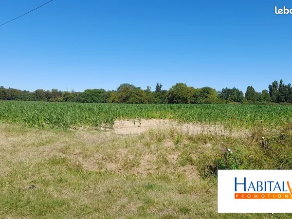 Terrain 580 m² Damazan