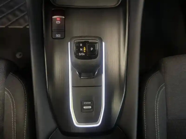 Nissan Qashqai mild hybrid 158 ch xtronic — photo 80